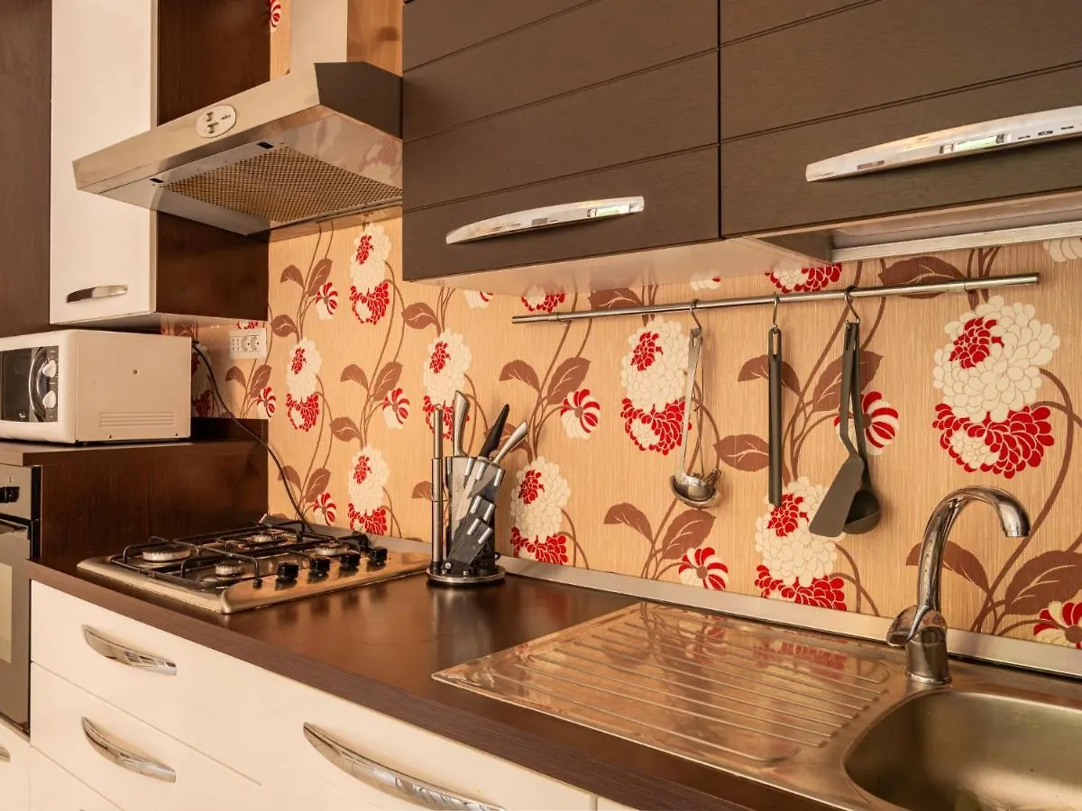 Apartment Ca Del Bernardi By Interhome Porto Valtravaglia
